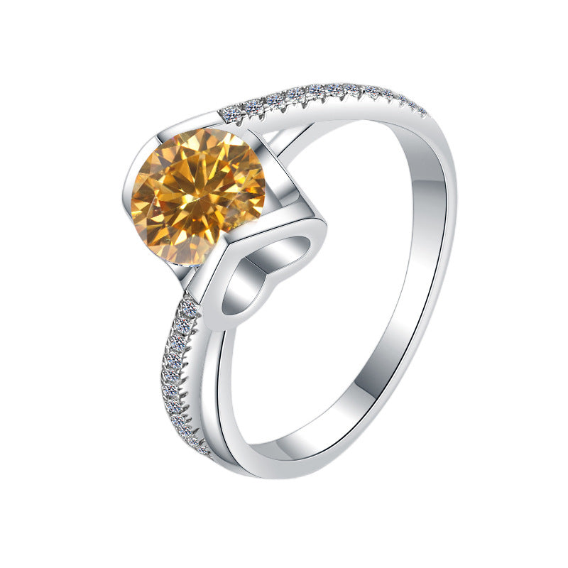 Damenring mit elegantem, facettiertem Hauptstein und funkelnden Zirkonia Shop Nory