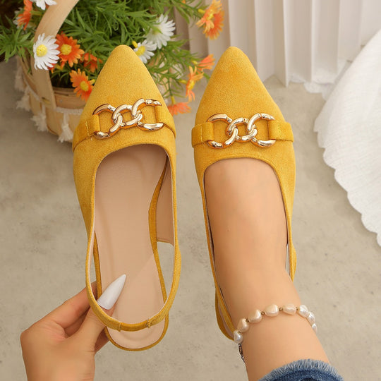 Damen Ballerinas mit Fersenriemen, spitzer Kappe und goldener Kettenverzierung Shop Nory