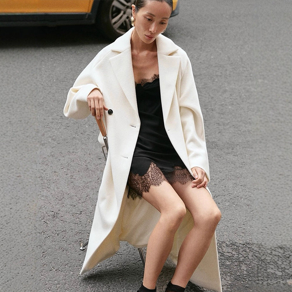 Damen Maximaler Mantel im clean-cut Cocoon-Schnitt mit hohem Stehkragen Shop Nory