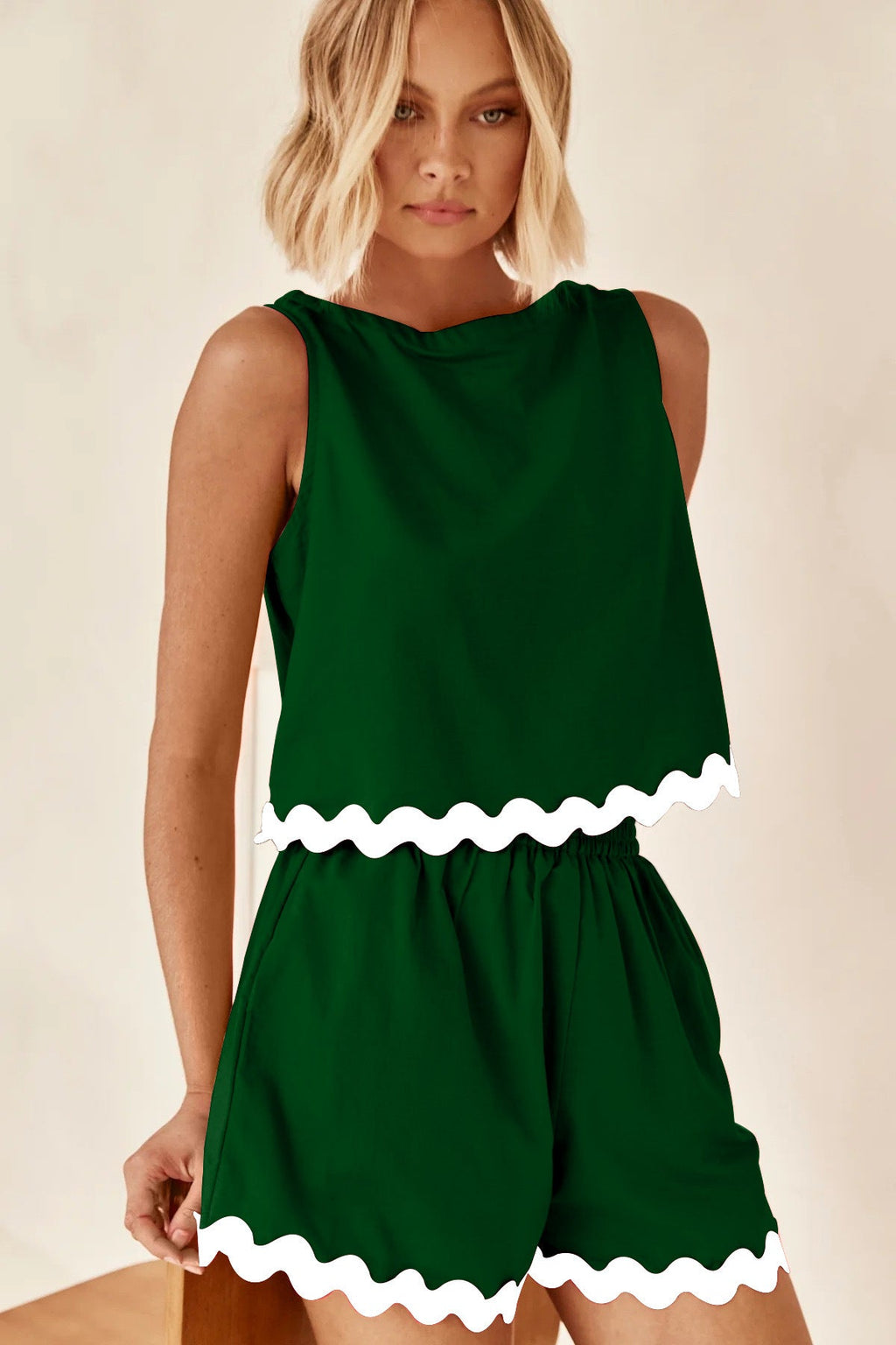 Damen Zweiteiler Set mit schickem Top und luftigen Shorts