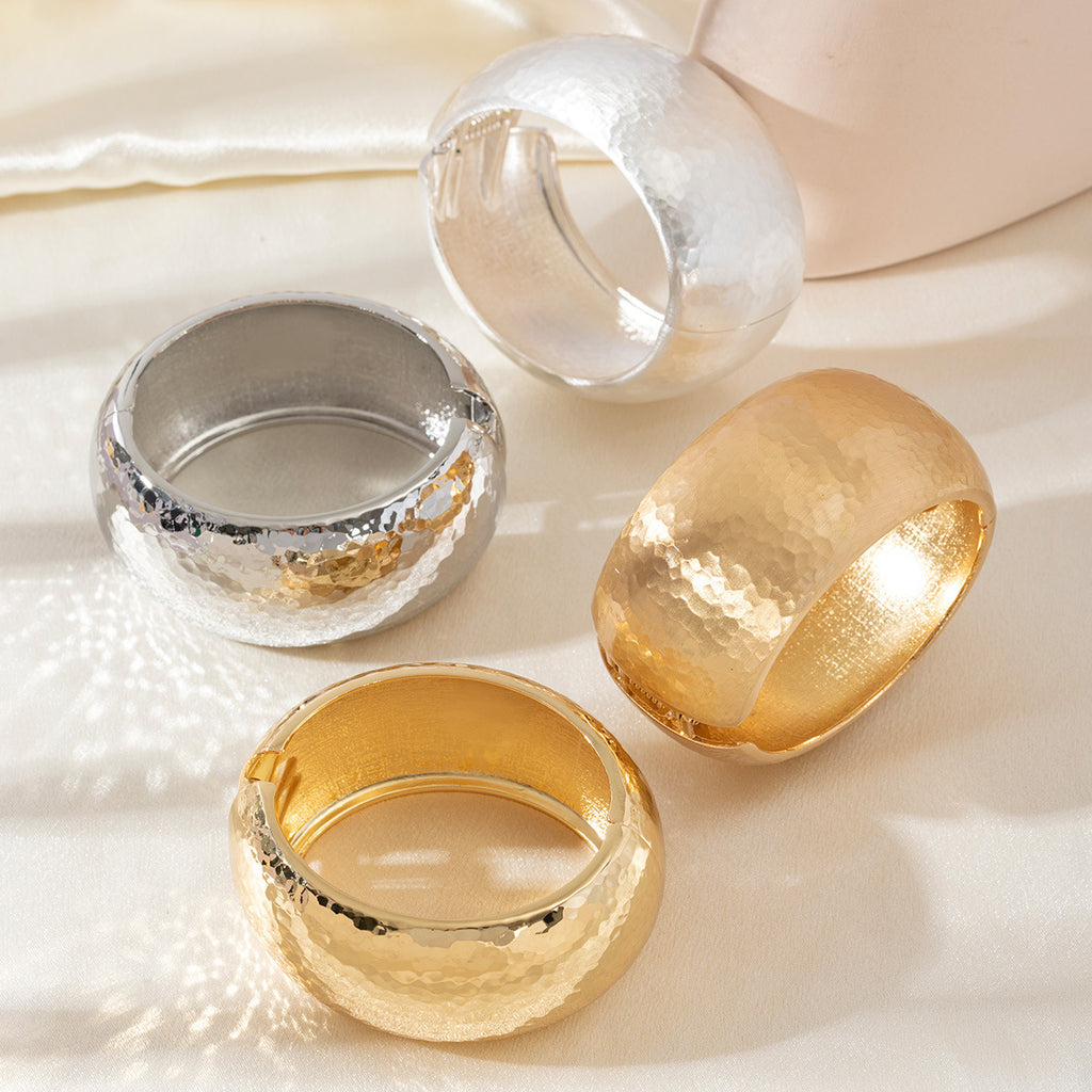 Damen Armreif mit modernem, strukturiertem Design Shop Nory