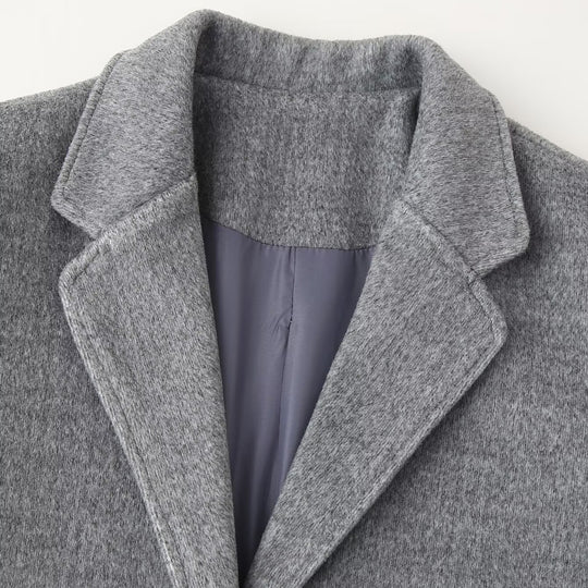 Damen Kurzblazer-Mantel aus Wollmix mit Reverskragen, Zwei-Knopf‑Verschluss und aufgesetzten Taschen Shop Nory