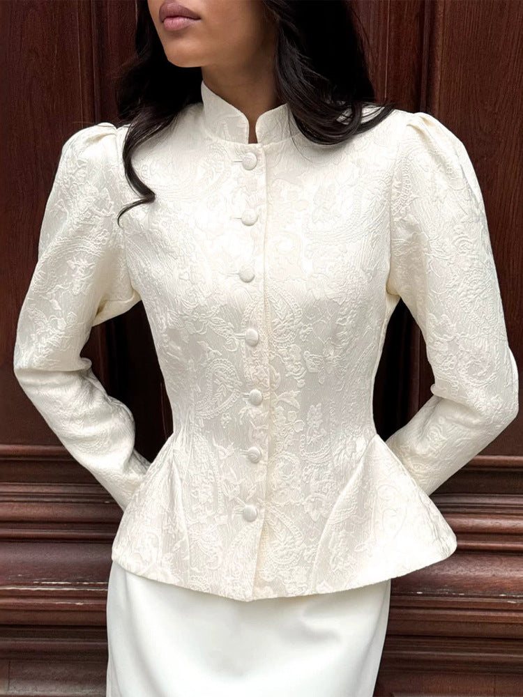 Damen taillierte Jacquard‑Bluse mit Stehkragen und dekorativer Knopfleiste Shop Nory