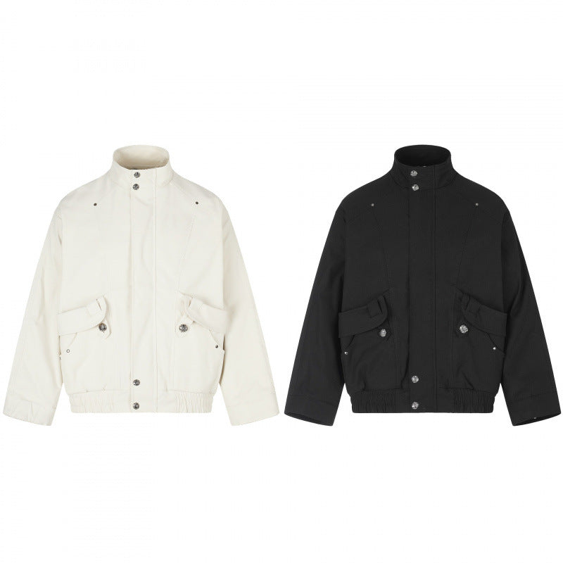 Unisex Kurzblouson im Boxy‑Cut mit Stehkragen, Pattentaschen und elastischem Saum Shop Nory