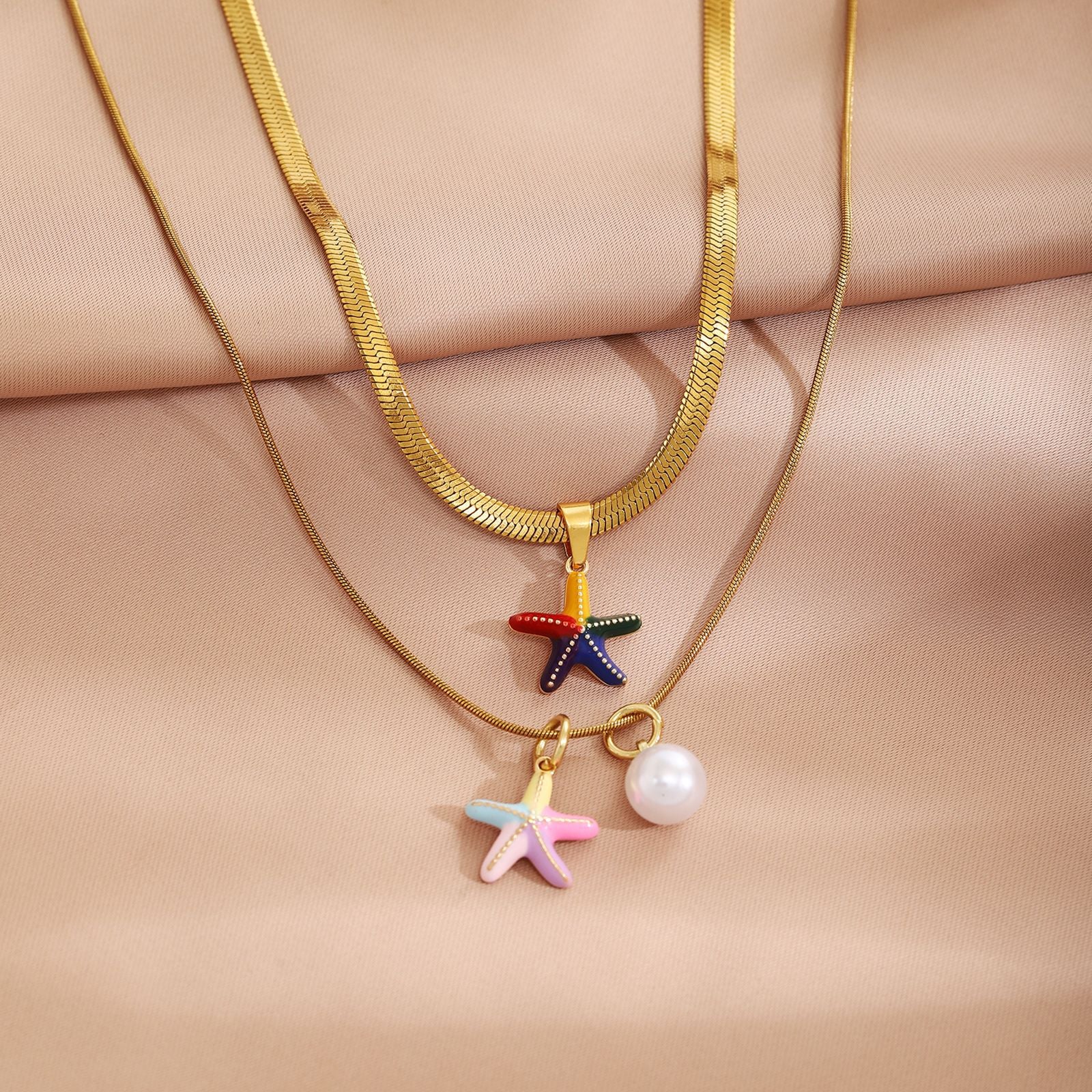 Damen mehrlagige Kette mit bunten Stern-Anhängern Shop Nory