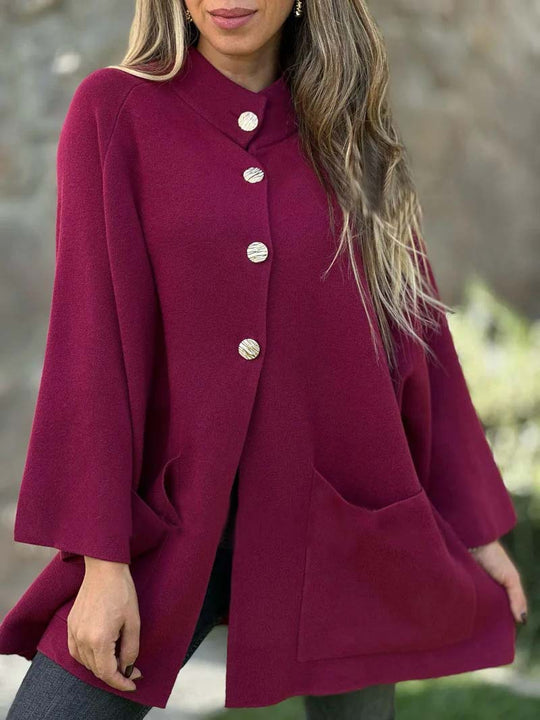 Damen Oversize Cape-Cardigan mit Stehkragen, aufgesetzten Taschen und Zierknöpfen Shop Nory
