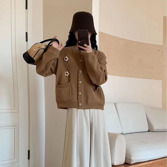 Damen Strickjacke mit Blumenapplikationen Shop Nory