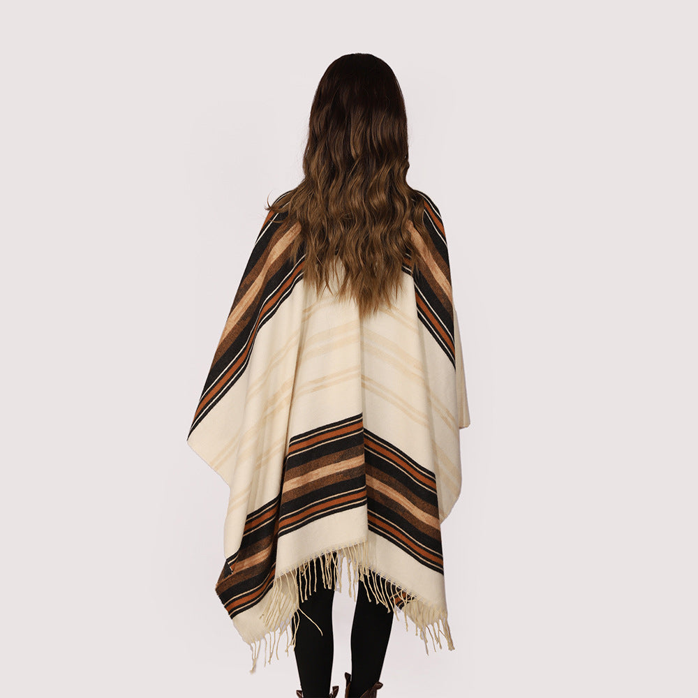 Damen Leichter Ruana‑Poncho aus Woll‑Viskosemix mit gestreifter Webbordüre und Fransensaum Shop Nory