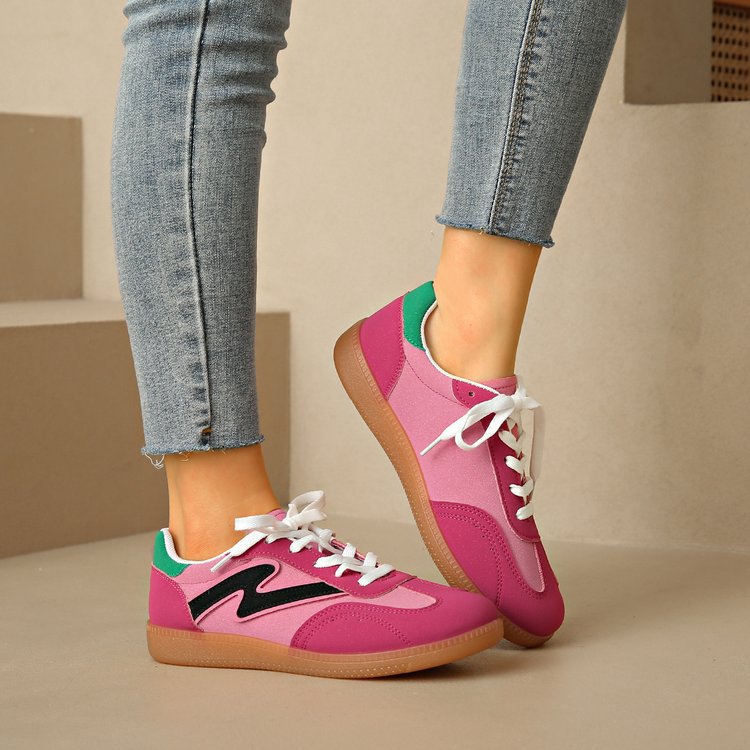 Damen Retro‑Sneaker mit Gumsohle, Kontraststreifen und gepolstertem Komfortfußbett Shop Nory