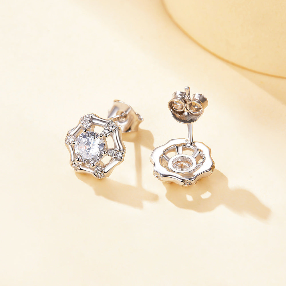 Damen Ohrringe mit stilvollem Schmetterlingsdesign und funkelndem Zirkonia-Besatz Shop Nory