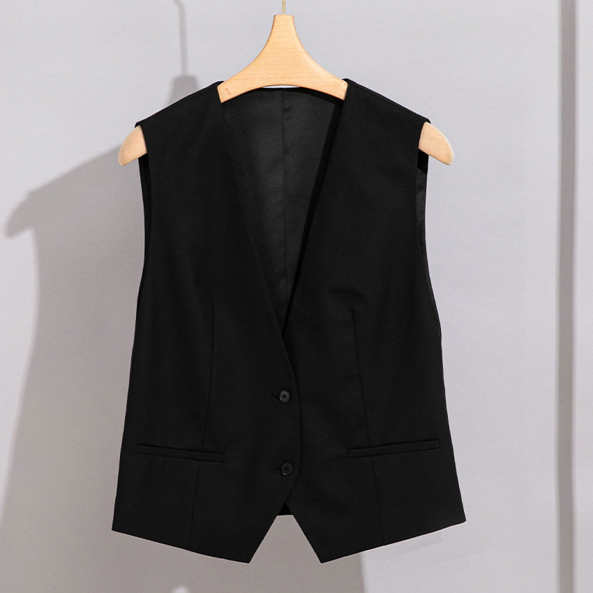 Damen Taillierte ärmellose Anzugweste mit dezenter V‑Front und Paspeltaschen Shop Nory