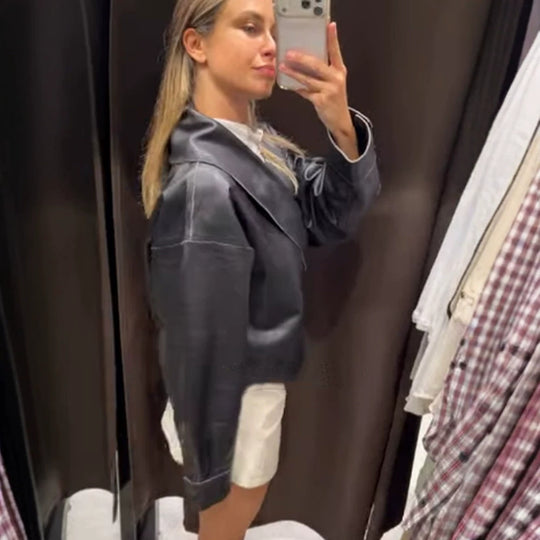 Damen Kurzjacke aus Kunstleder mit seitlicher Schnallen-Taille und voluminösen Raglanärmeln Shop Nory