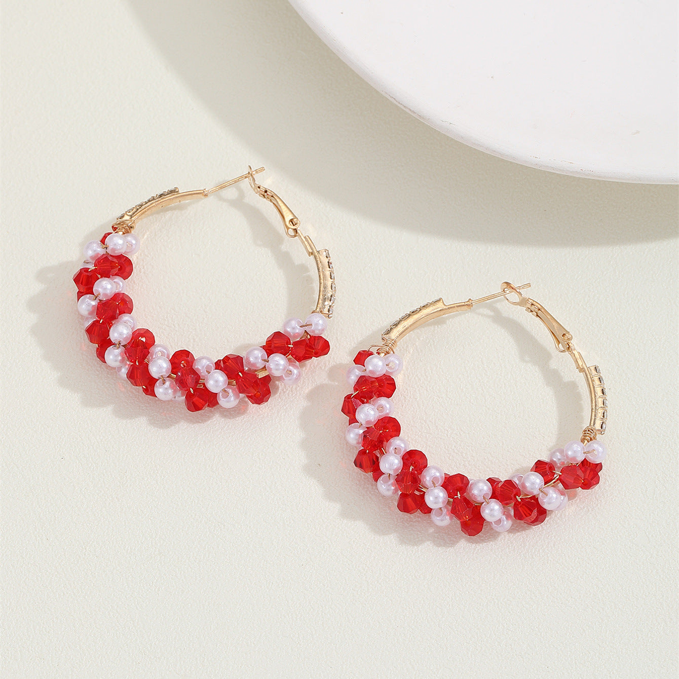 Damen Ohrringe mit funkelnden Steinen und elegantem Design Shop Nory