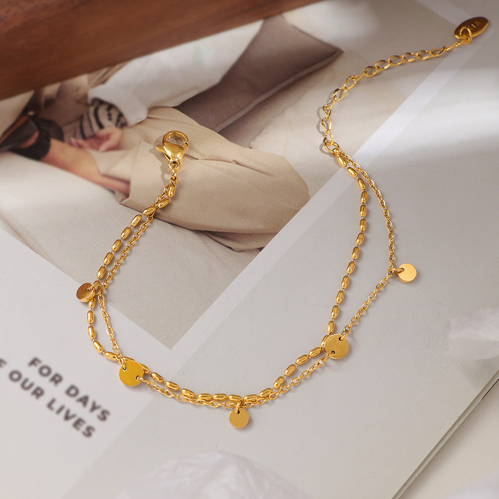 Damen elegantes Armband mit Herzen und feinen Details Shop Nory