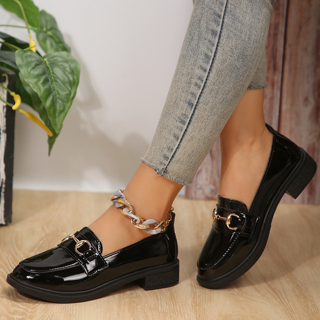 Damen Lackleder-Plateau-Loafer mit goldener Horsebit-Detail und niedrigem Blockabsatz Shop Nory