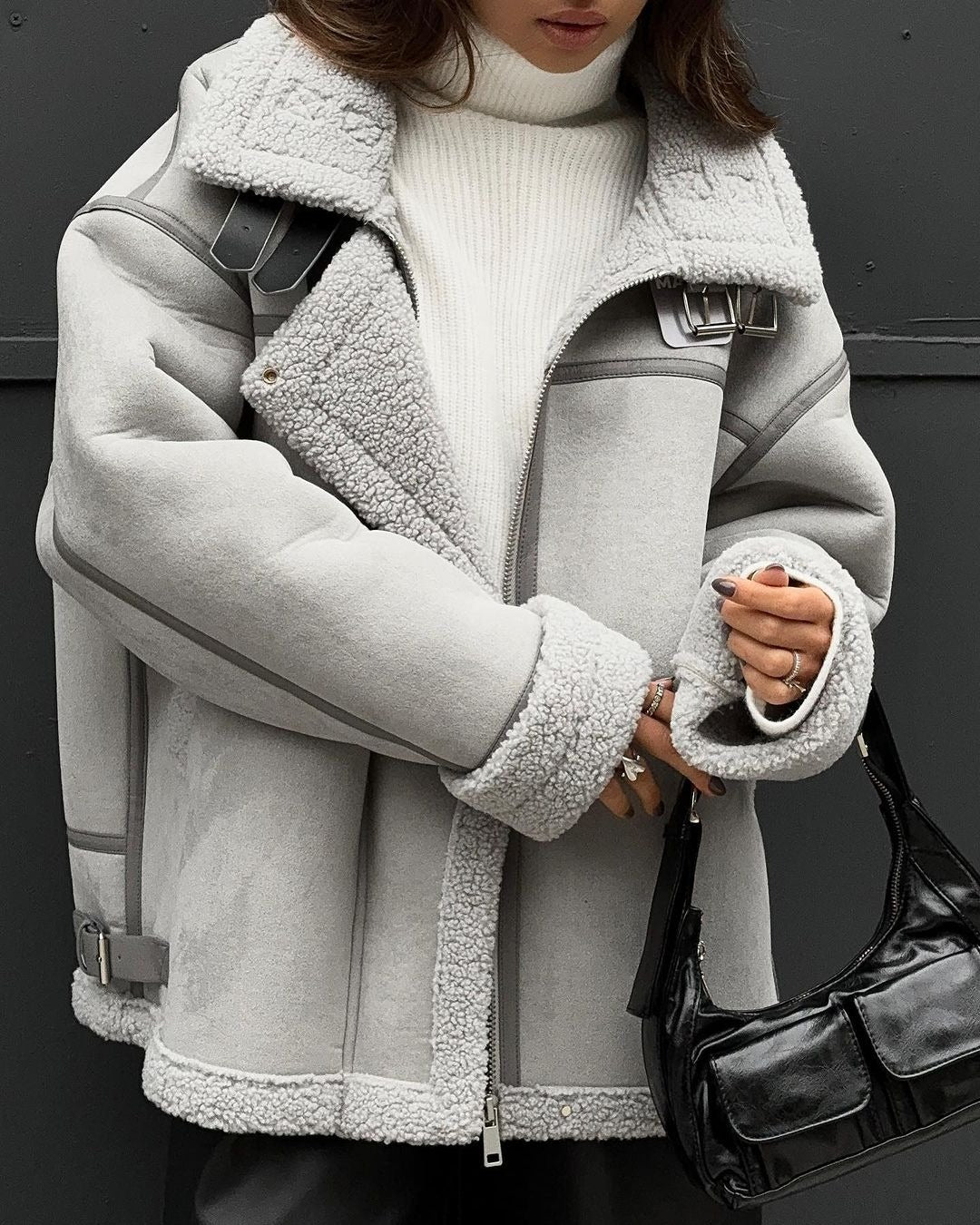 Damen Weit geschnittene Lammfellimitat-Fliegerjacke mit Kunstfellfutter Shop Nory