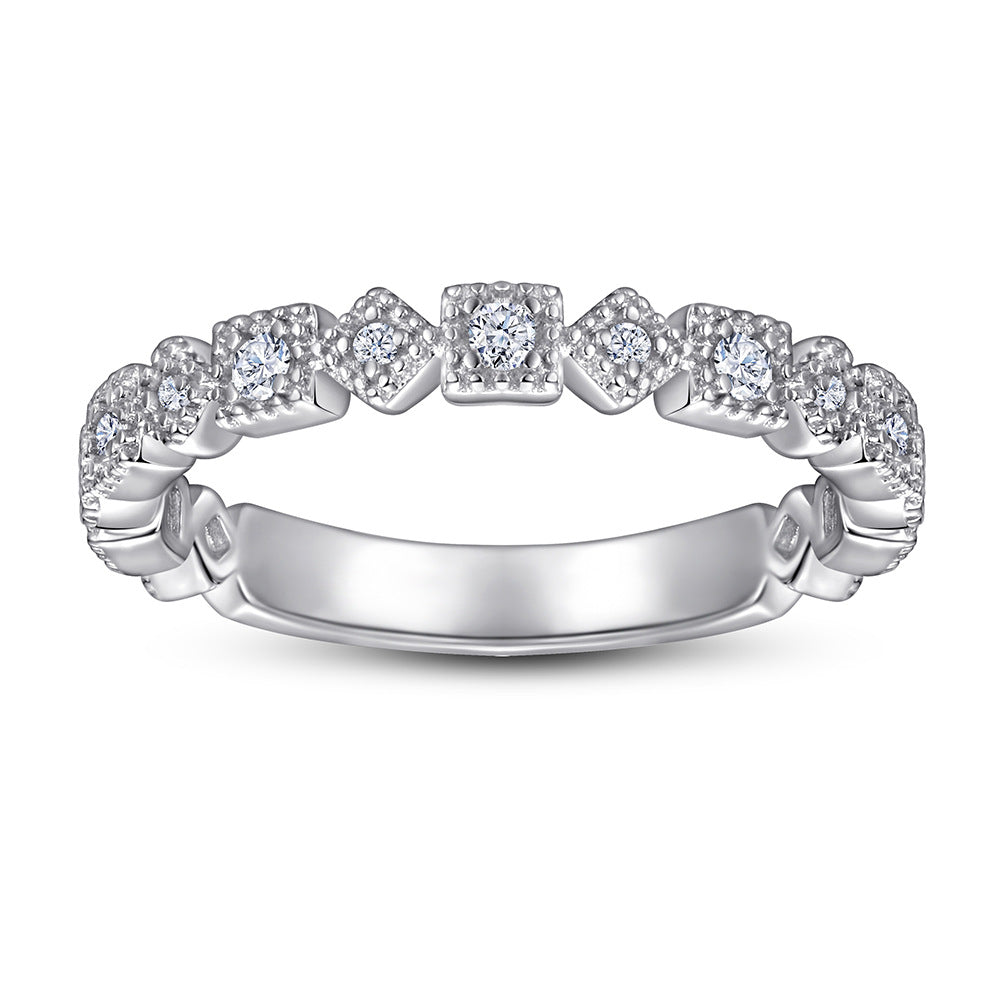 Damen Verlobungsring Set mit extravagantem quadratischem Hauptstein und funkelndem Zirkonia-Besatz Shop Nory