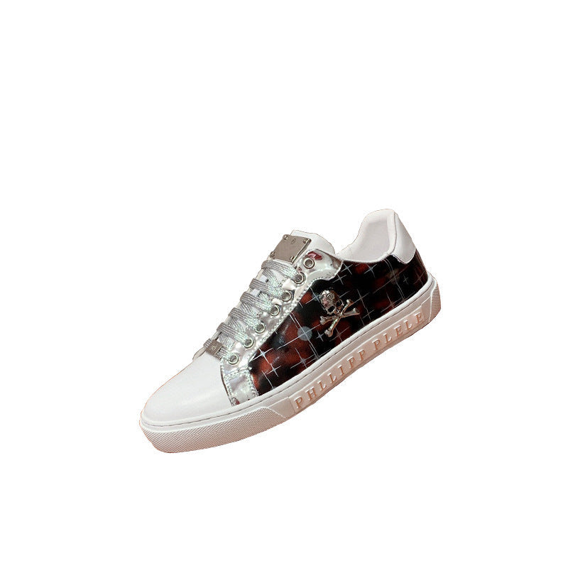 Damen Sneakers mit luxuriöser Applikation und sportlichem Design Shopnory