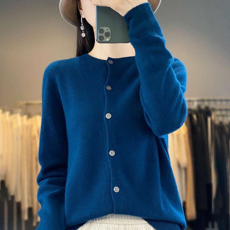 Damen Leichter Feinstrick-Cardigan mit Kaschmir‑Optik, Rundhalsausschnitt und verdeckter Knopfleiste Shop Nory