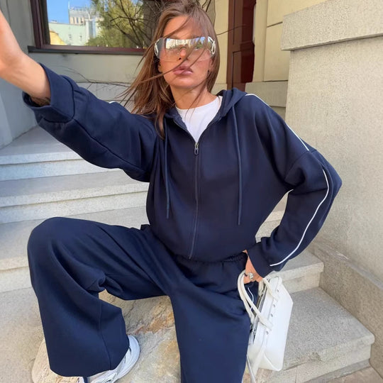 Damen lässiges Lounge-Set aus French-Terry mit Kurzzip-Hoodie und High-Waist Wide-Leg Jogginghose mit Kontrastpaspel Shop Nory