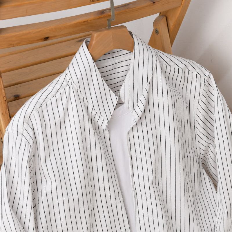 Herren Gestreiftes Oversize-Hemd mit Kentkragen und verdeckter Knopfleiste Shop Nory