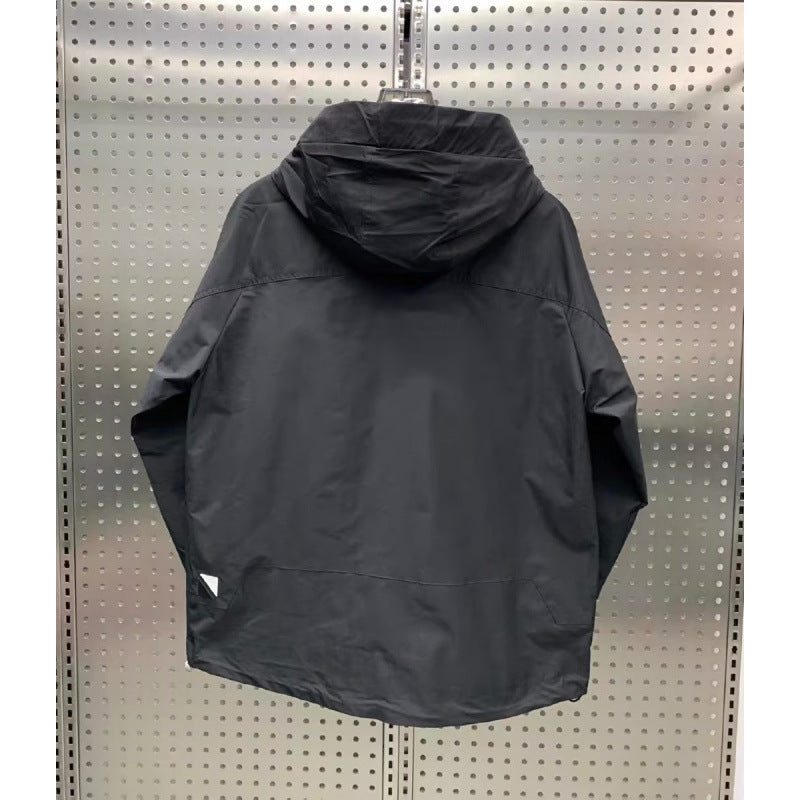 Herren Leichte Utility-Jacke mit Kapuze, mehreren Pattentaschen und verdecktem Reißverschluss Shop Nory