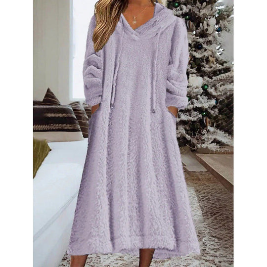 Damen Maxikleid aus Teddy-Fleece mit Kapuze, V-Ausschnitt und Eingrifftaschen Shop Nory
