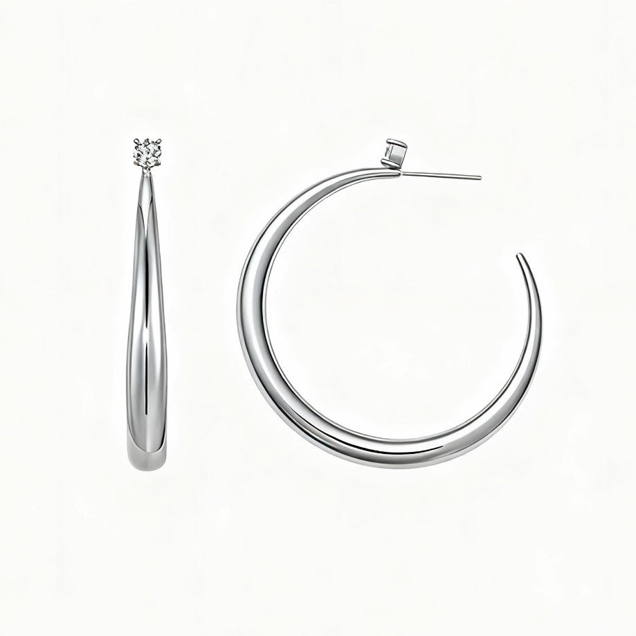 Damen Ohrstecker-Set mit unterschiedlichen Durchmessern und Glitzerakzenten Shop Nory