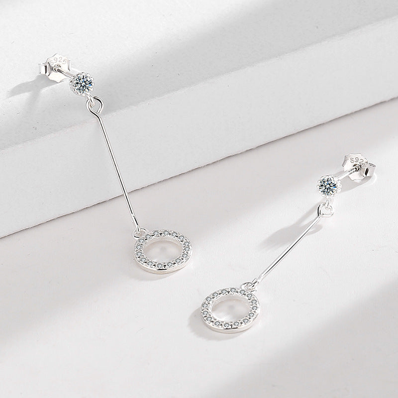 Damen Ohrhänger mit funkelndem Kreis-Design und zarten Zirkonia Shop Nory