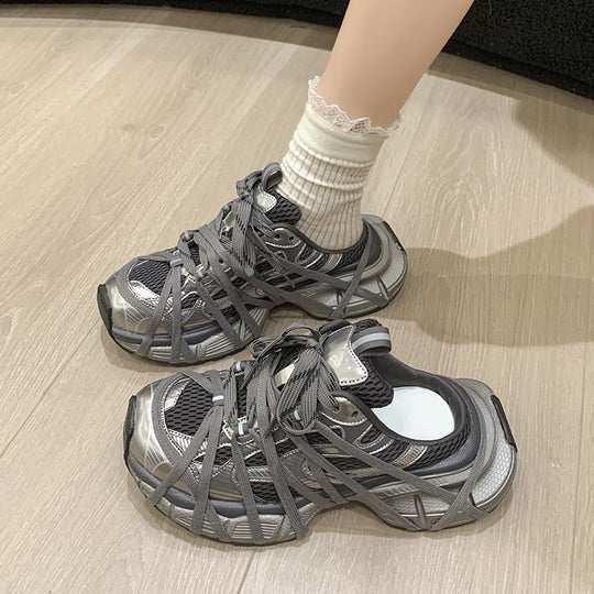 Damen Chunky-Sneaker mit mehrfachen Zier‑Riemen, atmungsaktivem Mesh und ergonomischer Plateau-Sohle Shop Nory