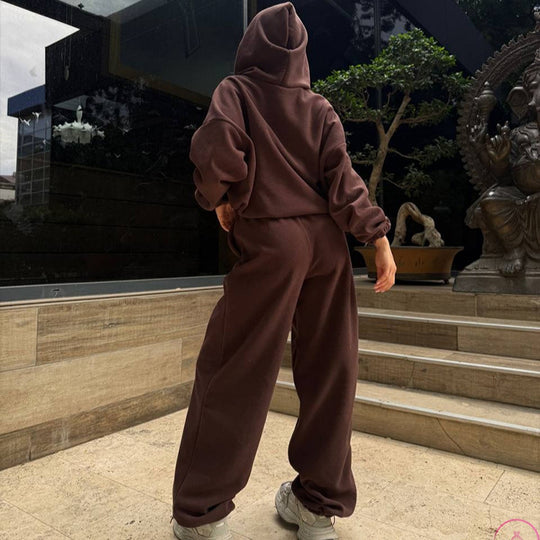 Damen oversized Kapuzen-Sweatshirt mit Ballonärmeln und weite High-Waist Jogginghose Shop Nory