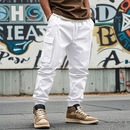 Herren Tapered Cargo-Jogginghose mit Kordelzug, aufgesetzten Klappentaschen und elastischen Bündchen Shop Nory