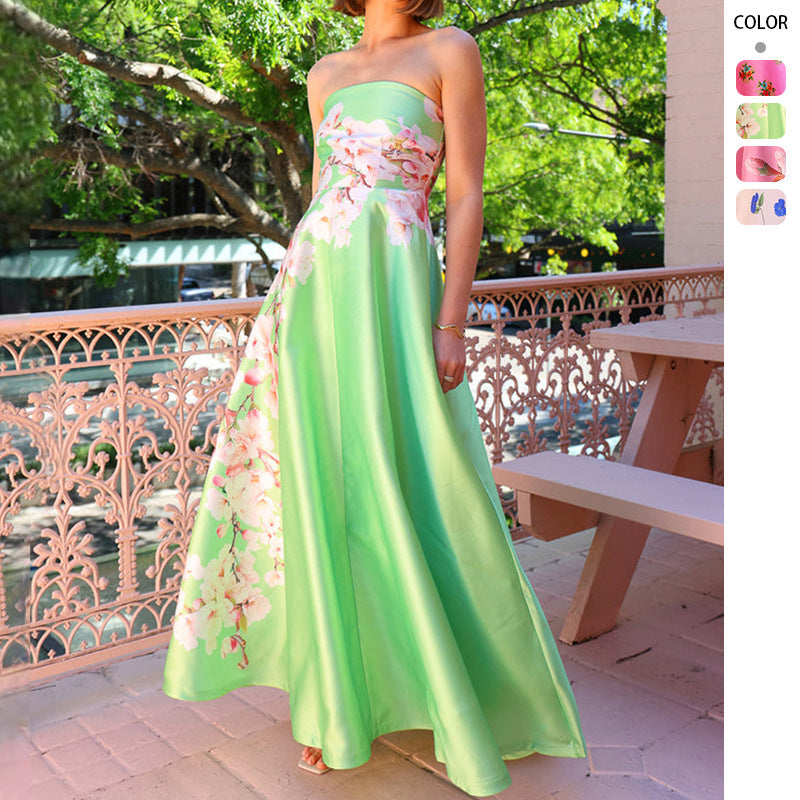 Damen Ballkleid mit floralem Oberteil und schwingendem Rock