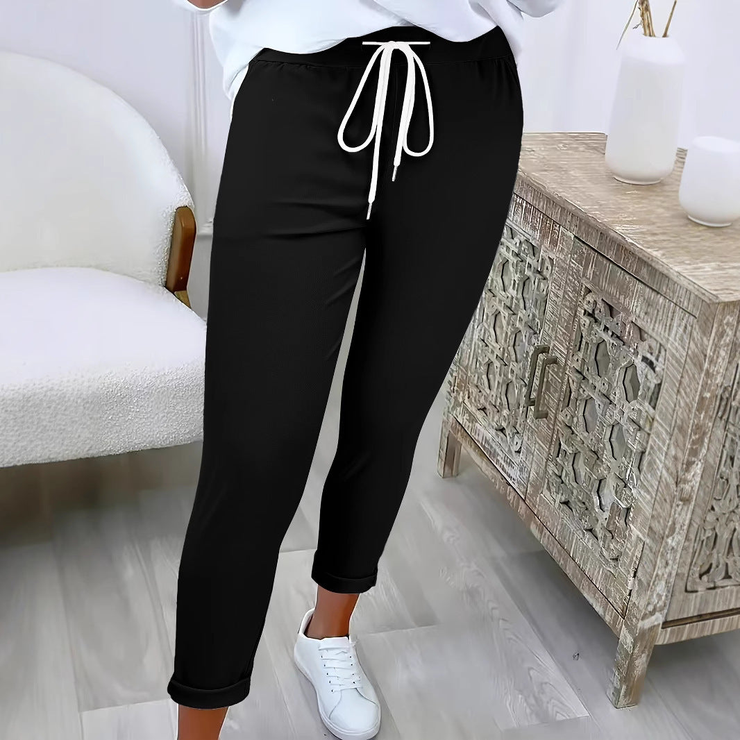 Damen Slim-Fit Jogginghose mit Tunnelzug und Umschlagbündchen Shop Nory
