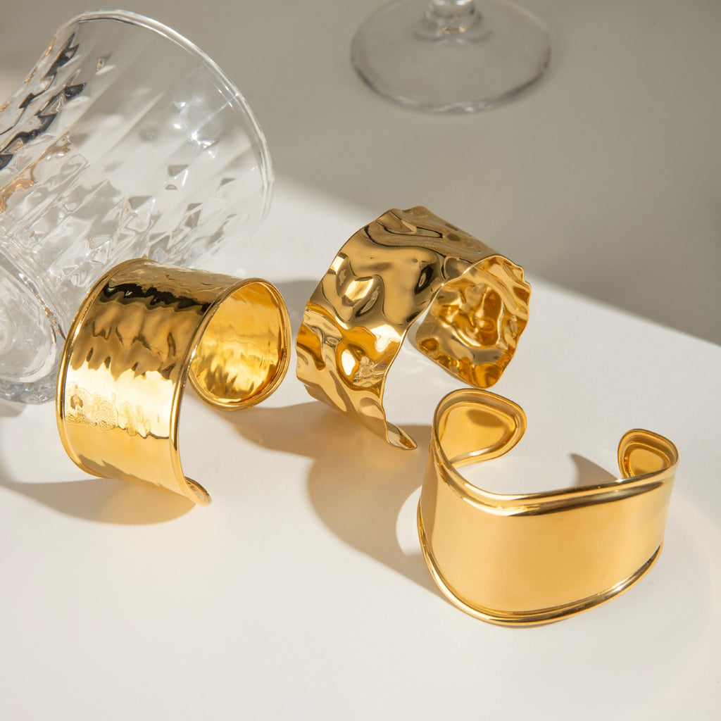 Damen Armreif aus hypoallergenem und wasserdichtem Edelstahl mit modernem Design Shop Nory