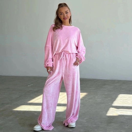 Damen luxuriöses Samt-Relax-Set mit Oversize-Crewneck und hochgeschnittener Gummibund-Jogger Shop Nory