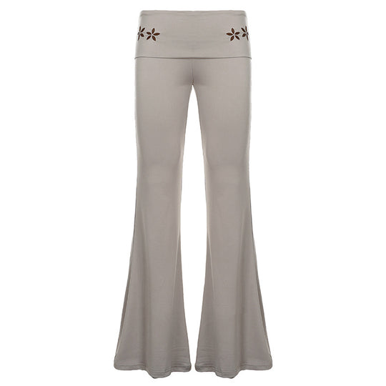 Damen nan Yogahose Flared mit Umschlagbund, komfortable Bootcut-Passform und Laser-Cut Blütendetail Shop Nory
