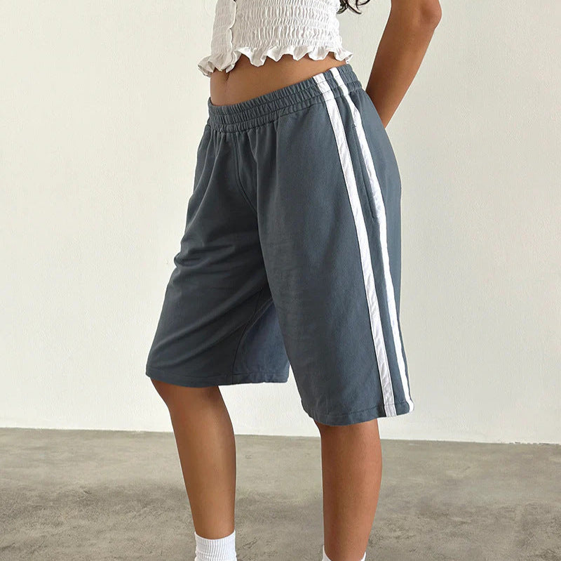 Damen lässige Sport-Bermudashorts mit seitlichen Streifen Shopnory