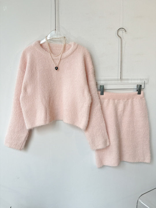 Damen Kuscheliger Flausch-Zweiteiler mit Oversize-Pullover und Minirock Shop Nory