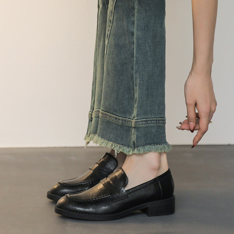 Damen Elegante Loafer mit Mokassinnaht und leichtem Blockabsatz Shop Nory