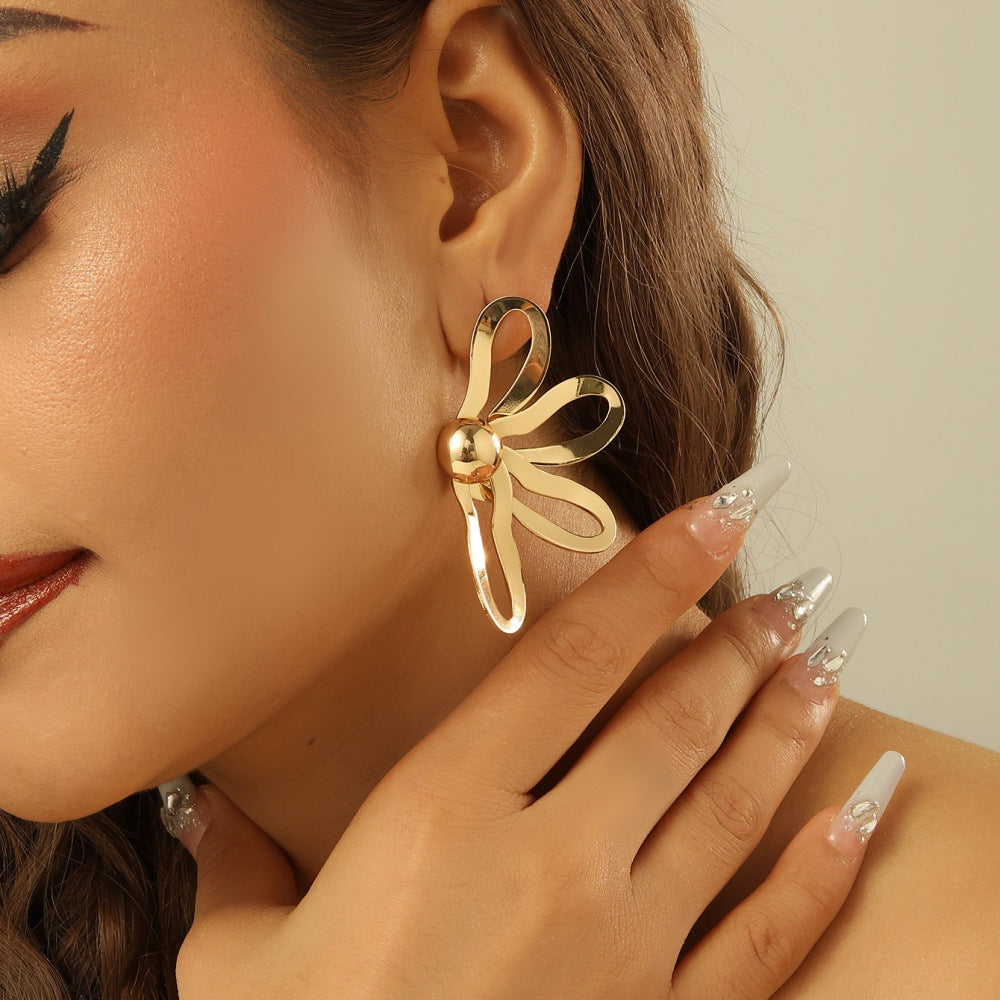 Damen Haarschmuck mit elegantem Blüten-Design Shop Nory