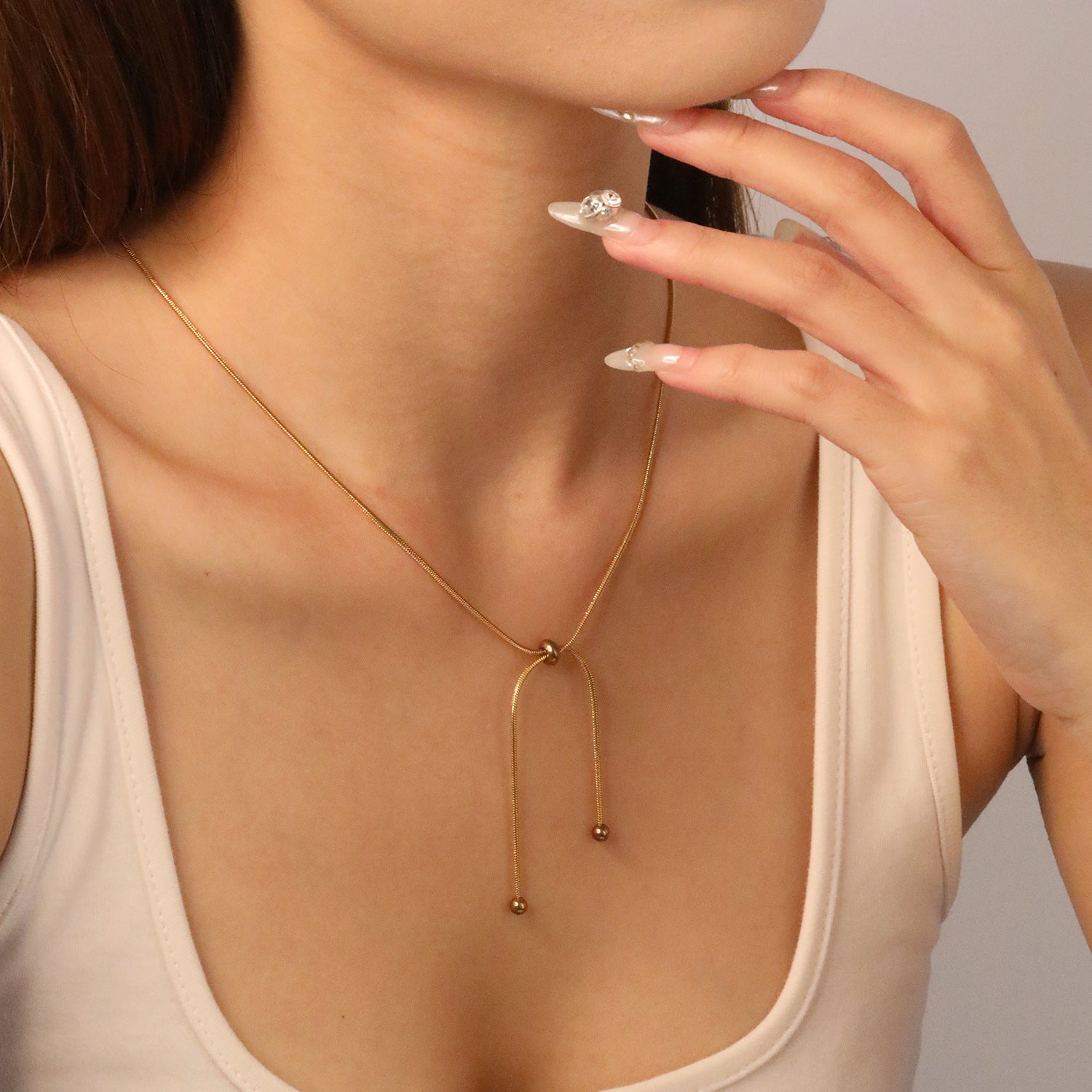 Damen Verstellbare Edelstahl Halskette mit elegantem Anhänger Shop Nory