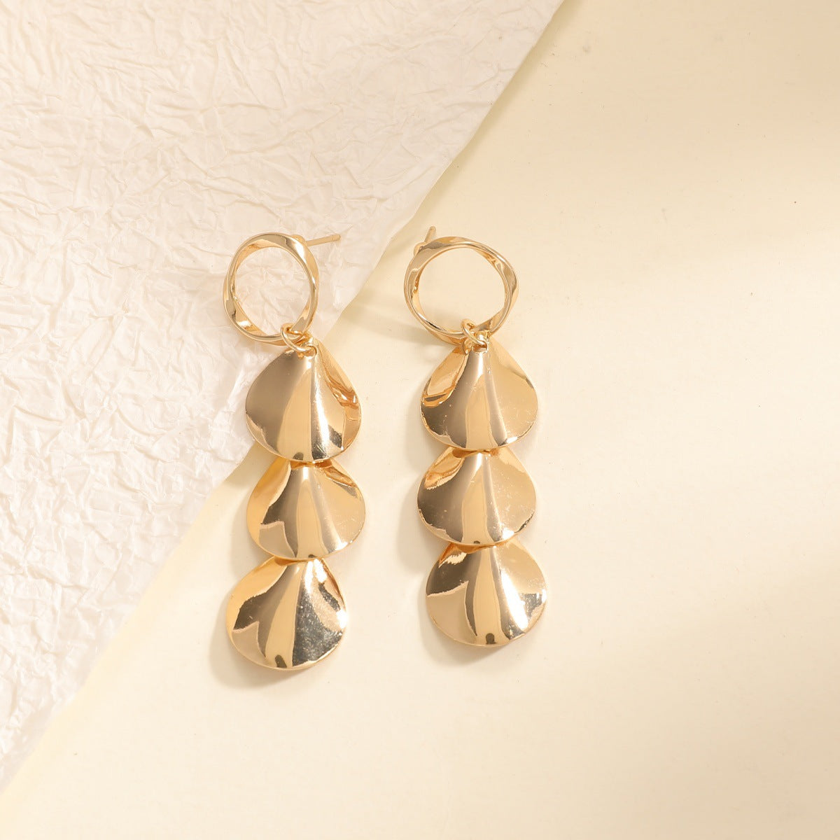 Damen Hängende Ohrringe mit elegantem Muscheldesign Shop Nory
