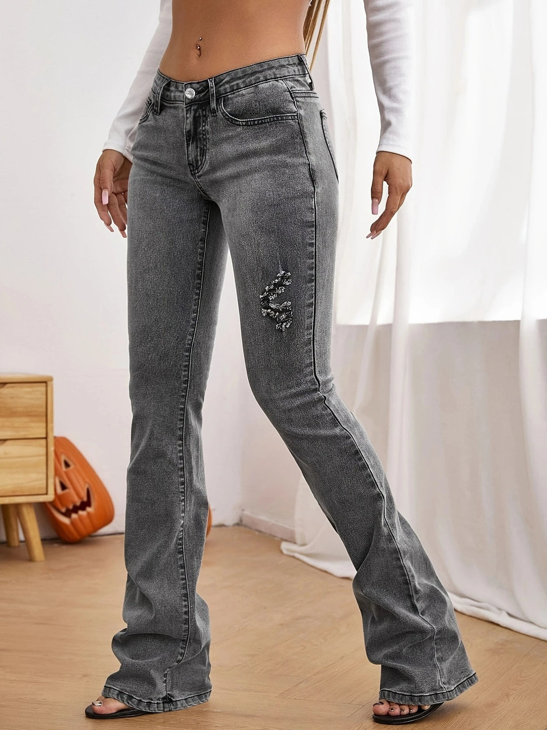 Damen Taillenhohe ausgestellte Jeans mit Perlenapplikation und formendem Bund Shop Nory