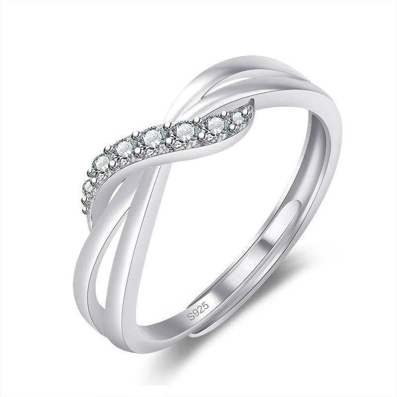 Damenring mit verspieltem Zirkonia-Besatz und elegantem Wellen-Design Shop Nory