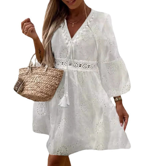 Damen Sommerkleid mit luftigen Trompetenärmel und elegantem Häkelgürtel