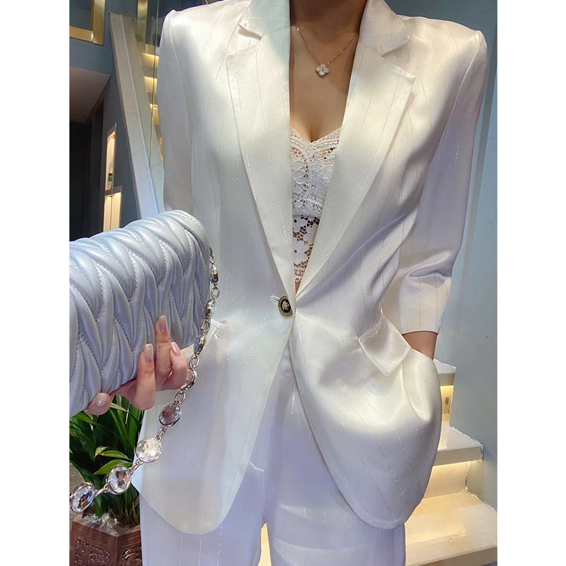Damen Eleganter Blazer mit glänzendem Finish Shop Nory