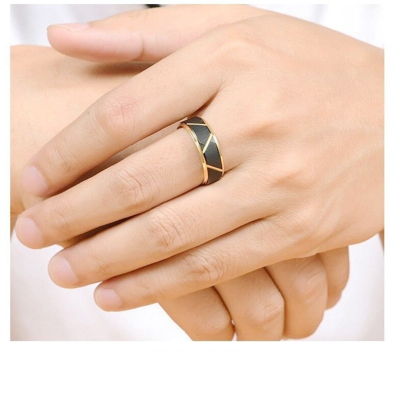 Herren Ring mit modernem, geometrischem Design und mattem Oberflächenfinish Shop Nory