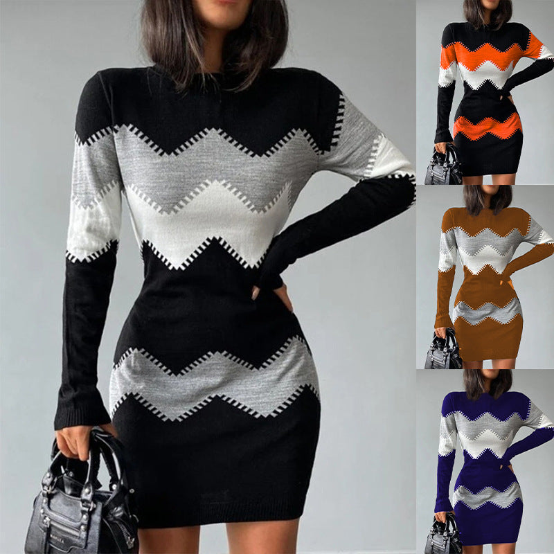 Frauen Figurbetonendes Feinstrick Mini Kleid mit Zickzackstruktur und Rundhalsausschnitt Shop Nory