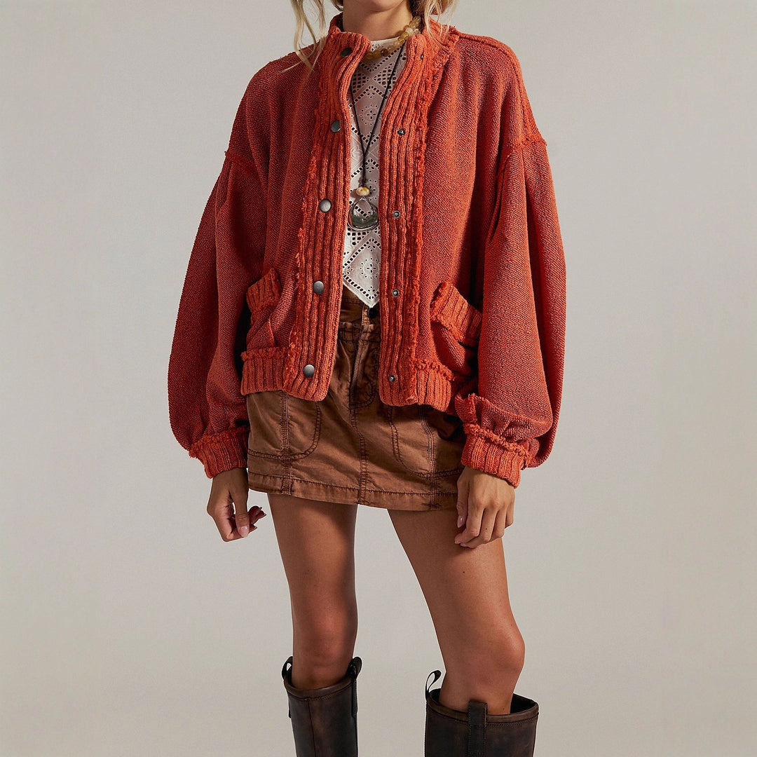 Damen Modische Strickjacke mit Knopfdetails